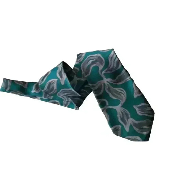 FendiĀ SilkāMesāTie - Picture 4 of 15